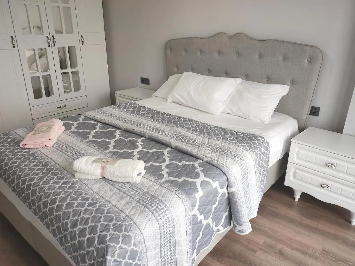 Hotel Luxury Apartment Vip Стамбул